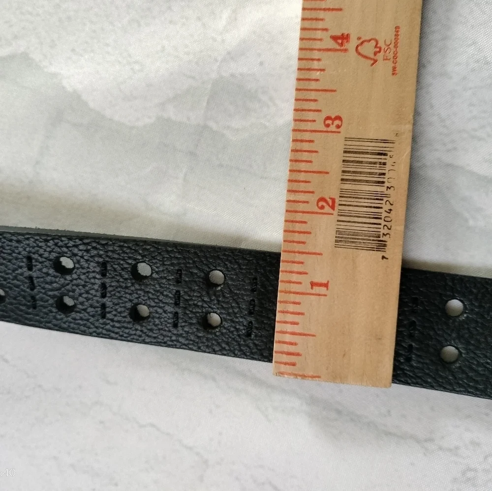 Brighton  Honest  Sz 34 Men's Black Hand Tooled Studded Leather Belt M70743 TAG